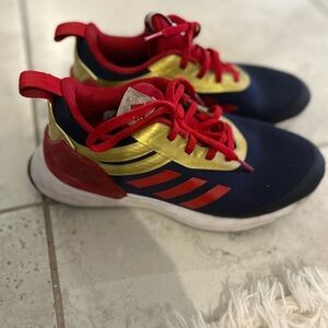 Marvel Adidas kids size 3 Disney